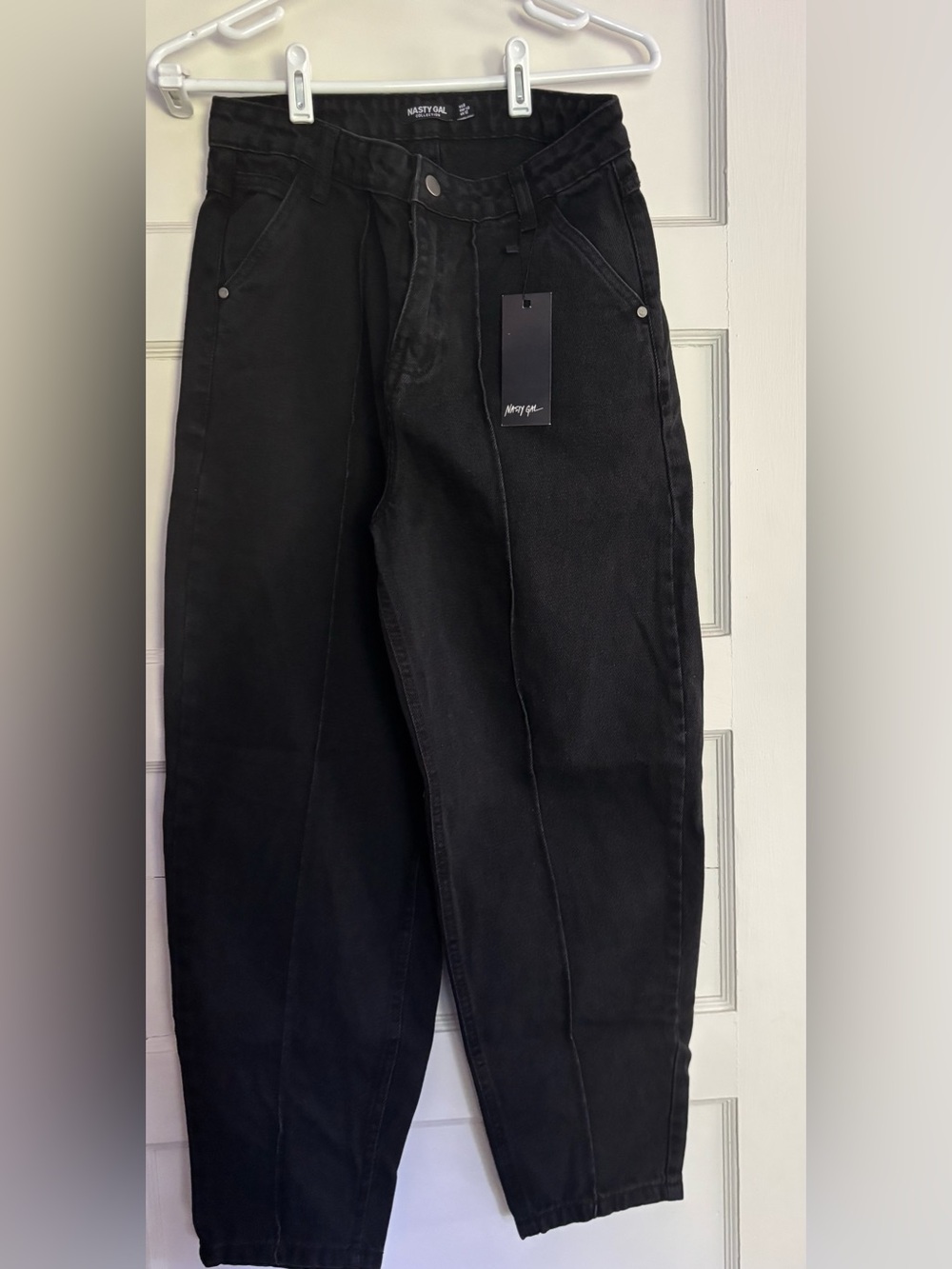 Nasty Gal Barrel Jean with Pin Tuck Washed Black